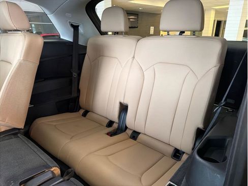 Used 2024 Audi Q7 2.0T Premium Plus AWD/4WD image 30