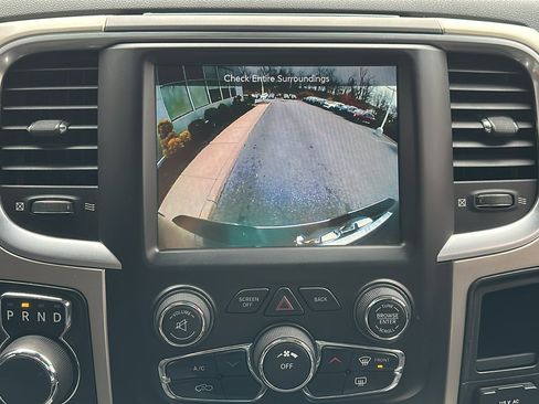 Used 2015 RAM 1500 Big Horn image 23