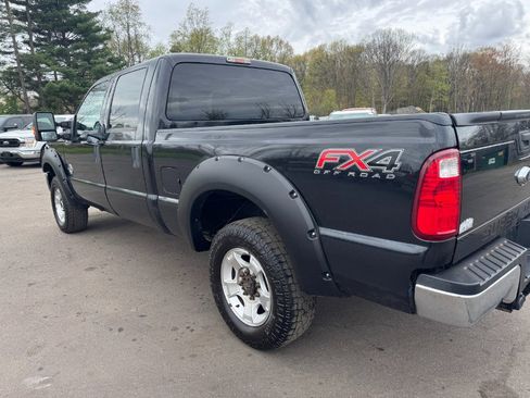 Used 2014 Ford F250 XLT w/ FX4 Off-Road Package AWD/4WD image 10