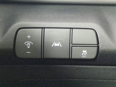 Used 2021 Hyundai Elantra SEL w/ Convenience Package image 24