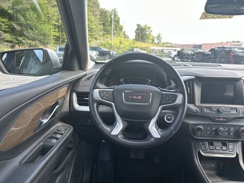 Used 2019 GMC Terrain SLE w/ Driver Convenience Package AWD/4WD image 14