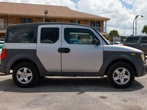 Used 2004 Honda Element EX image 16