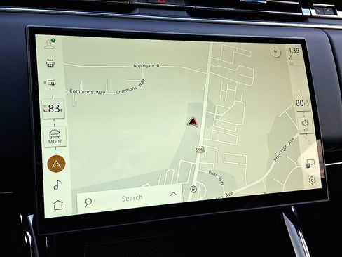 New 2025 Land Rover Range Rover Sport SE image 16