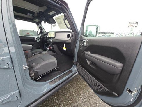 New 2026 Jeep Gladiator Willys image 11