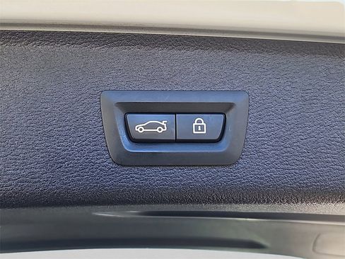 Used 2017 BMW X3 xDrive28i image 24