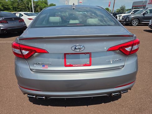 Used 2015 Hyundai Sonata Sport 2.0T FWD image 4