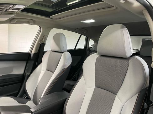 Used 2019 Subaru Crosstrek 2.0i Premium AWD/4WD image 12