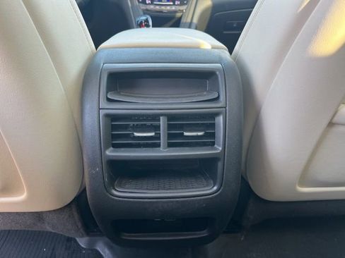 Used 2020 Cadillac XT5 Sportv AWD/4WD image 46