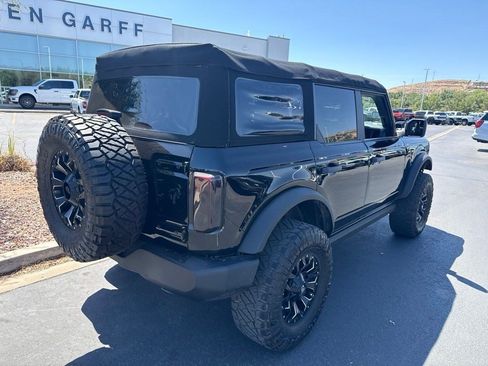 Used 2021 Ford Bronco 4-Door AWD/4WD image 3