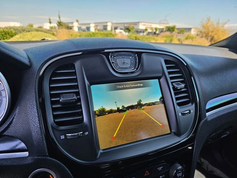 Used 2021 Chrysler 300 S RWD image 32