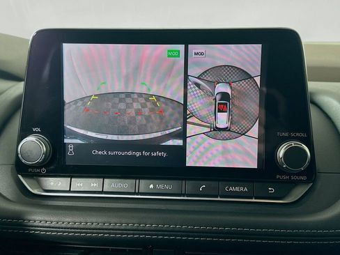 Used 2021 Nissan Rogue SV image 13