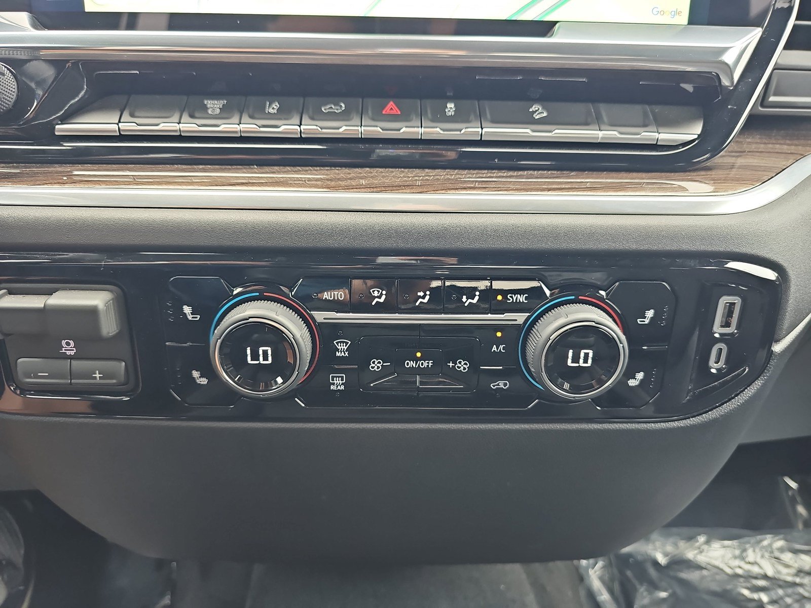 Used 2026 Chevrolet Silverado 2500 LT AWD/4WD image 21