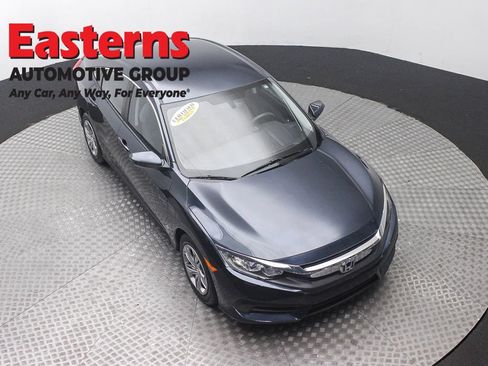 Used 2018 Honda Civic LX image 3
