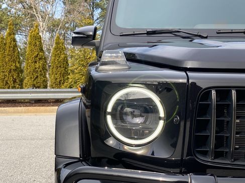 Used 2025 Mercedes-Benz G 63 AMG 4MATIC w/ Manufactur Interior Package image 39