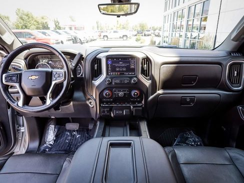 Used 2020 Chevrolet Silverado 2500 LTZ w/ LTZ Premium Package AWD/4WD image 17