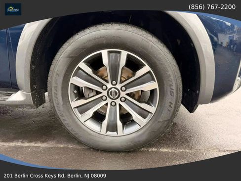 Used 2020 Nissan Armada SL w/ Premium Package image 17