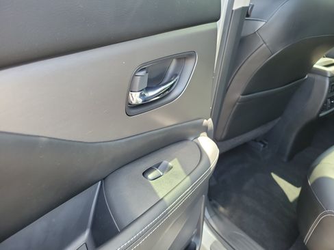 Used 2022 Nissan Murano SL w/ SL Moonroof Package AWD/4WD image 13