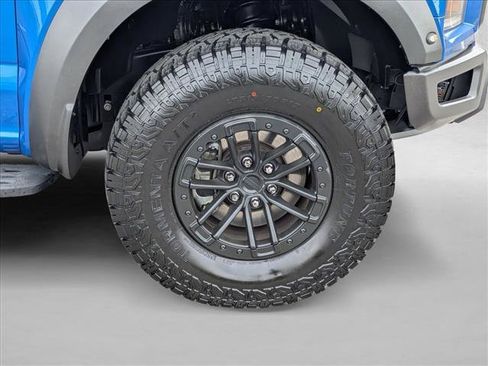 Used 2019 Ford F150 Raptor w/ Equipment Group 802A Luxury AWD/4WD image 25