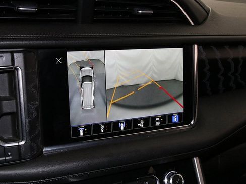 Used 2023 GMC Yukon XL Denali image 21