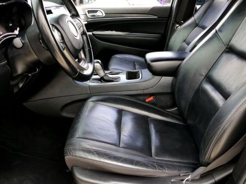 Used 2020 Jeep Grand Cherokee Limited image 10