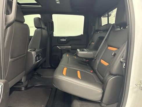 Used 2021 GMC Sierra 1500 AT4 w/ AT4 Premium Package AWD/4WD image 30