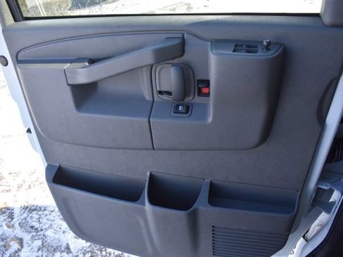 New 2025 Chevrolet Express 2500 w/ Driver Convenience Package image 29