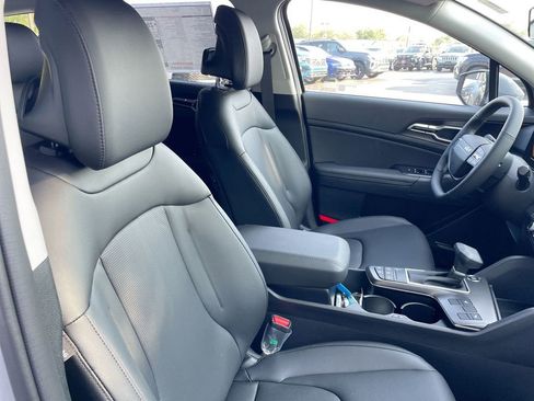 New 2026 Kia Sportage EX image 48