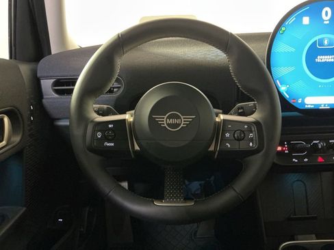 Certified 2025 MINI Cooper S FWD image 16