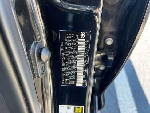 Certified 2024 Toyota Corolla SE FWD image 27