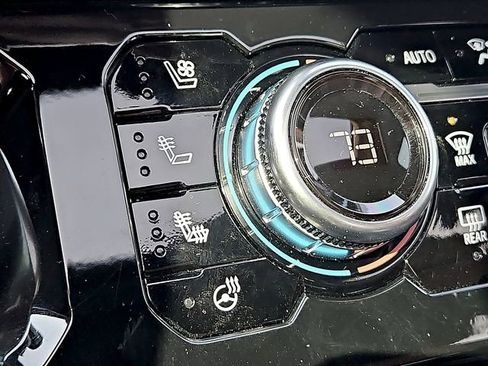 Used 2025 GMC Sierra 1500 Denali Ultimate image 25