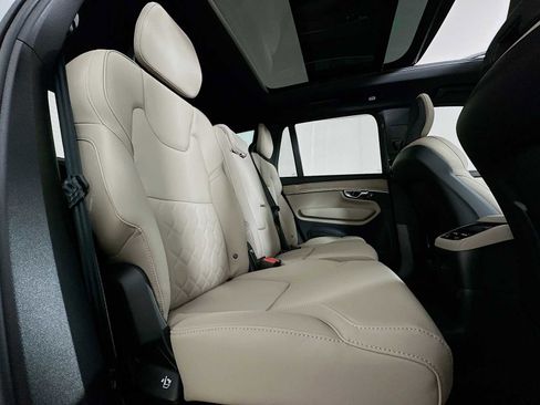 New 2026 Volvo XC90 T8 Plus image 26