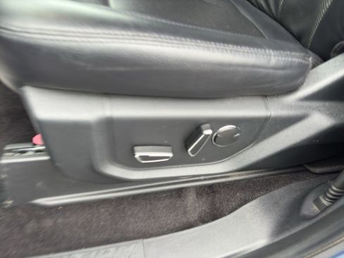 Used 2019 Ford Expedition XLT w/ Equipment Group 202A image 18