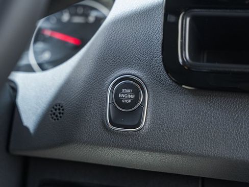 Used 2024 Mercedes-Benz Sprinter 3500 image 22