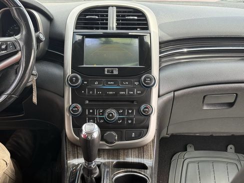 Used 2015 Chevrolet Malibu LT FWD image 14