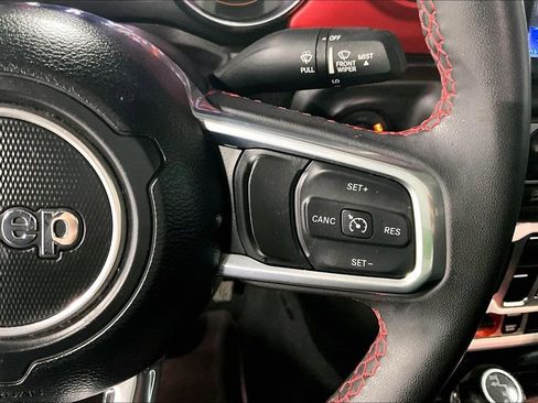 Used 2023 Jeep Gladiator Rubicon image 25