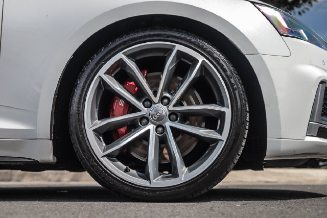 Used 2018 Audi S5 Premium Plus w/ Navigation Package AWD/4WD image 19