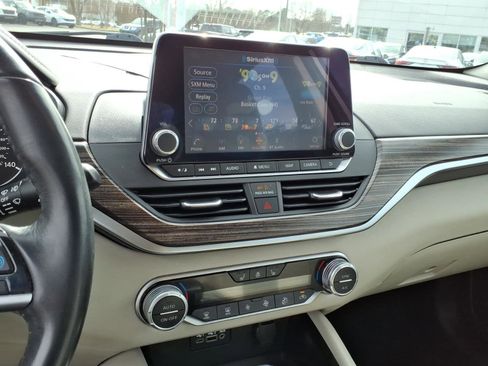 Used 2021 Nissan Altima 2.5 Platinum image 12