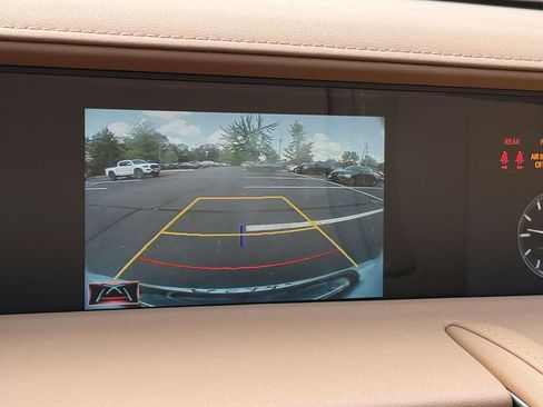 Used 2022 Lexus LC 500 Convertible w/ Touring Package RWD image 12