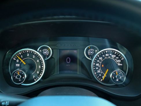 Used 2021 RAM 1500 Big Horn image 17