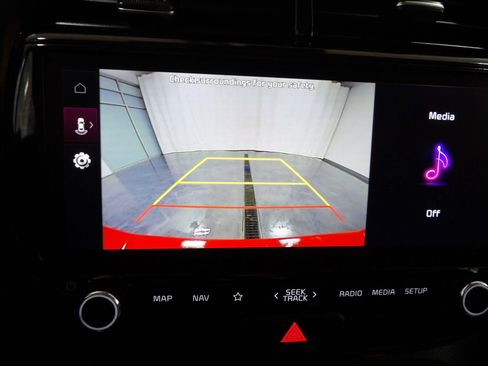Used 2024 Kia Soul GT-Line FWD image 19