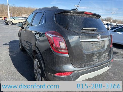Used 2019 Buick Encore Preferred image 3