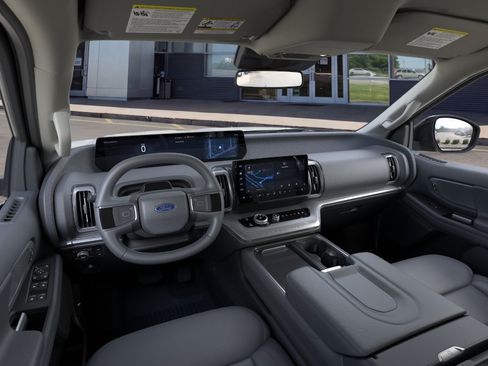 New 2026 Ford Expedition Active AWD/4WD image 10