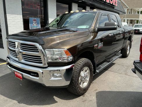 Used 2013 RAM 2500 Big Horn AWD/4WD image 2