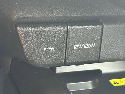 Used 2024 Toyota Camry XSE w/ Navigation Package image 15