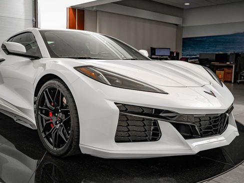 Used 2023 Chevrolet Corvette Z06 image 26