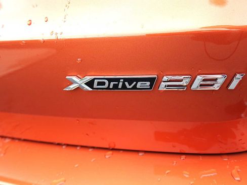 Used 2023 BMW X1 xDrive28i w/ Premium Package image 11