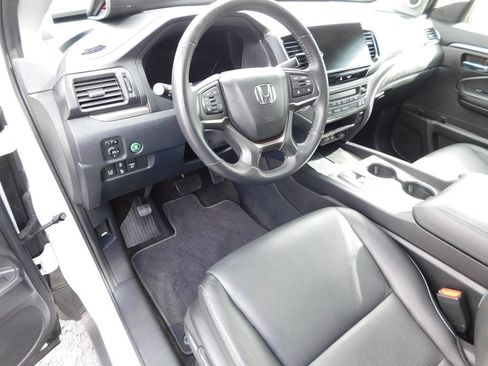 Used 2025 Honda Ridgeline RTL image 20