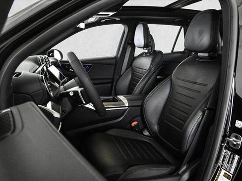 New 2026 Mercedes-Benz GLC 300 4MATIC image 18