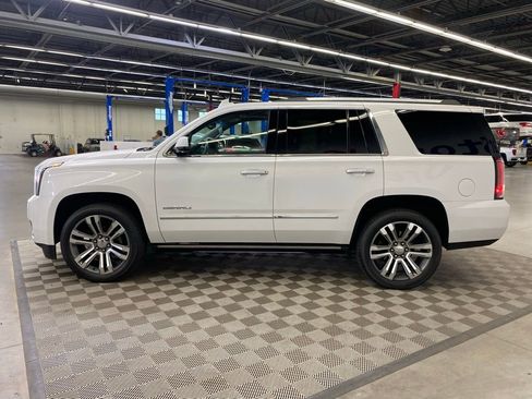 Used 2019 GMC Yukon Denali w/ Denali Ultimate Package AWD/4WD image 8