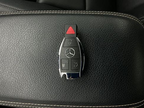 Used 2019 Mercedes-Benz CLA 250 image 42